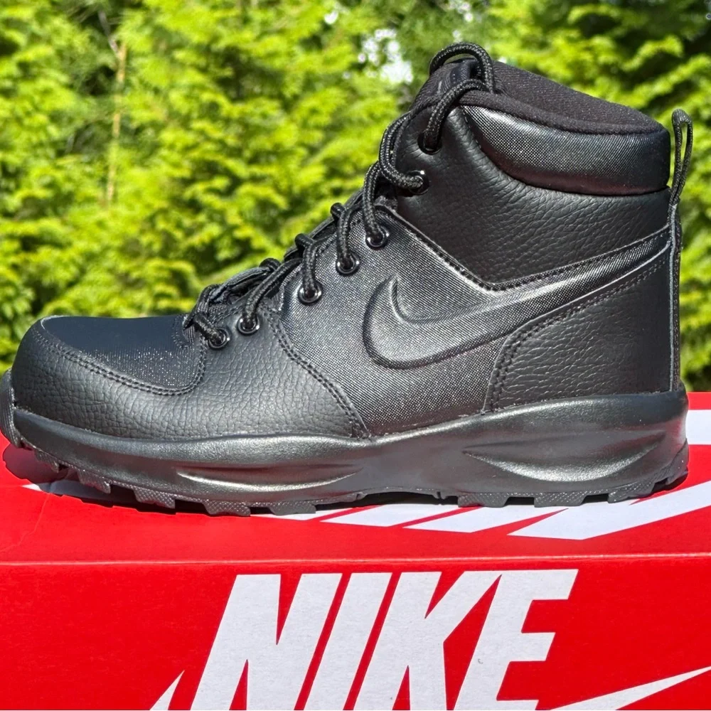 NEW Nike Manoa Youth All Weather Waterproof Casual Sneaker Boots - Little Kid 4Y
